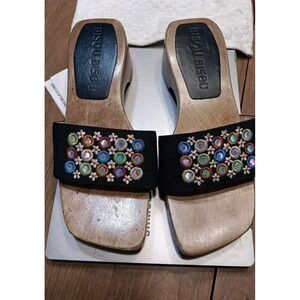 Bisou Bisou (6)Women's Platform Wood Heels Clogs Sandal Single Strap Embroidered